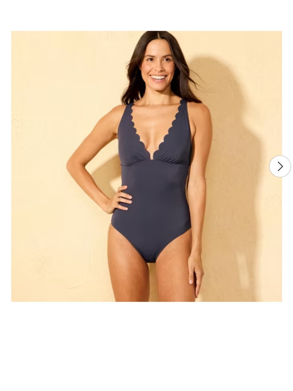 Shade & Shore Scallop-Trim Deep V One-Piece Swimsuit - Charcoal M 8/10